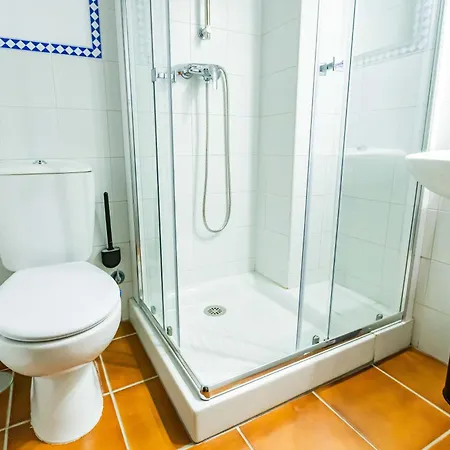 Hn Romero 58 Kır Evi