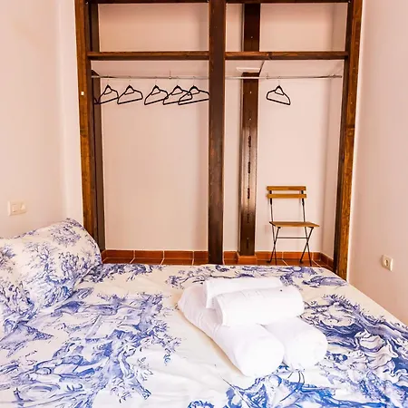 Hn Romero 58 Kır Evi