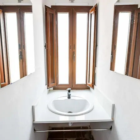 Kır Evi Hn Romero 58 *